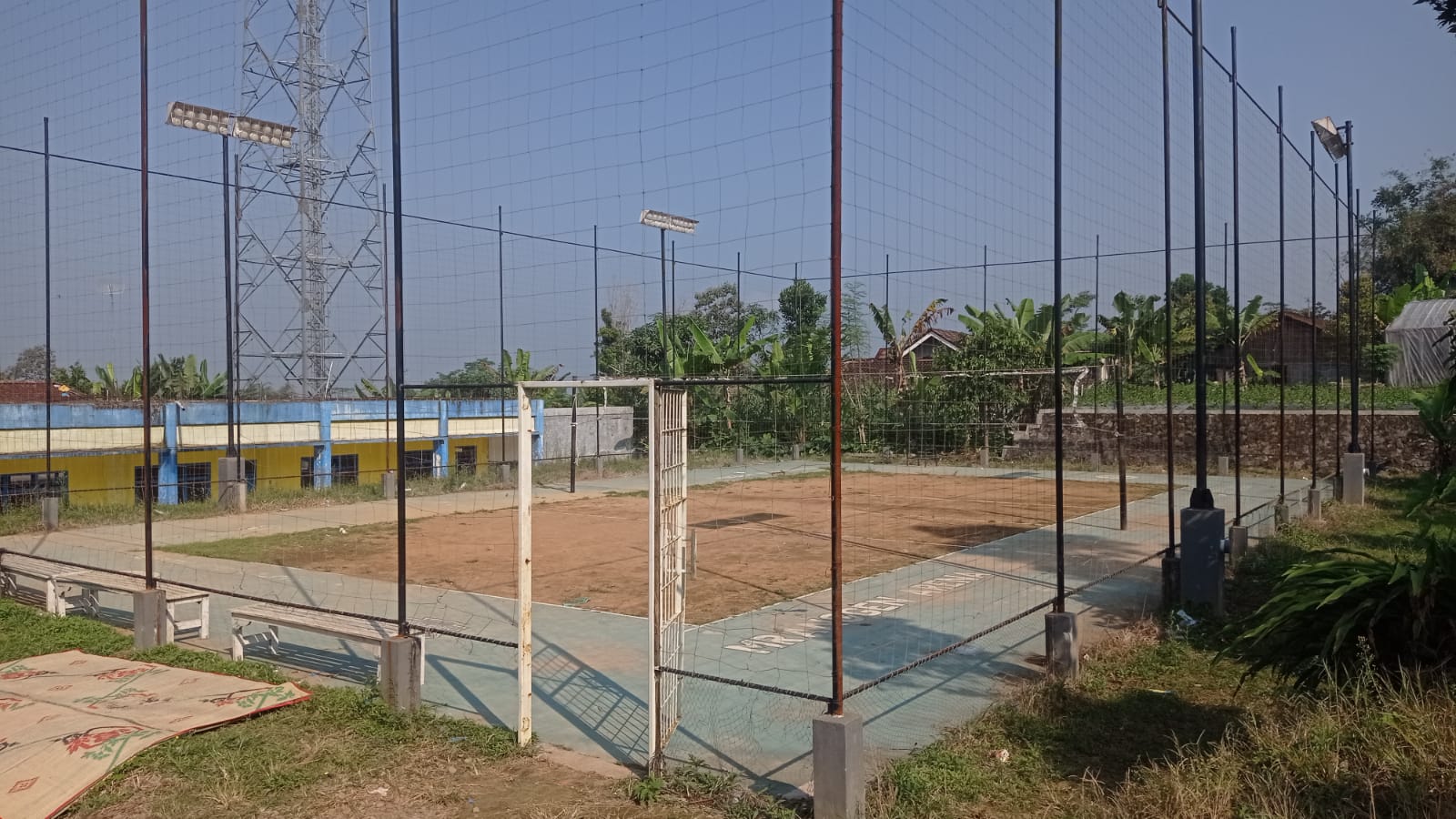 Home Lapangan Bola Voli