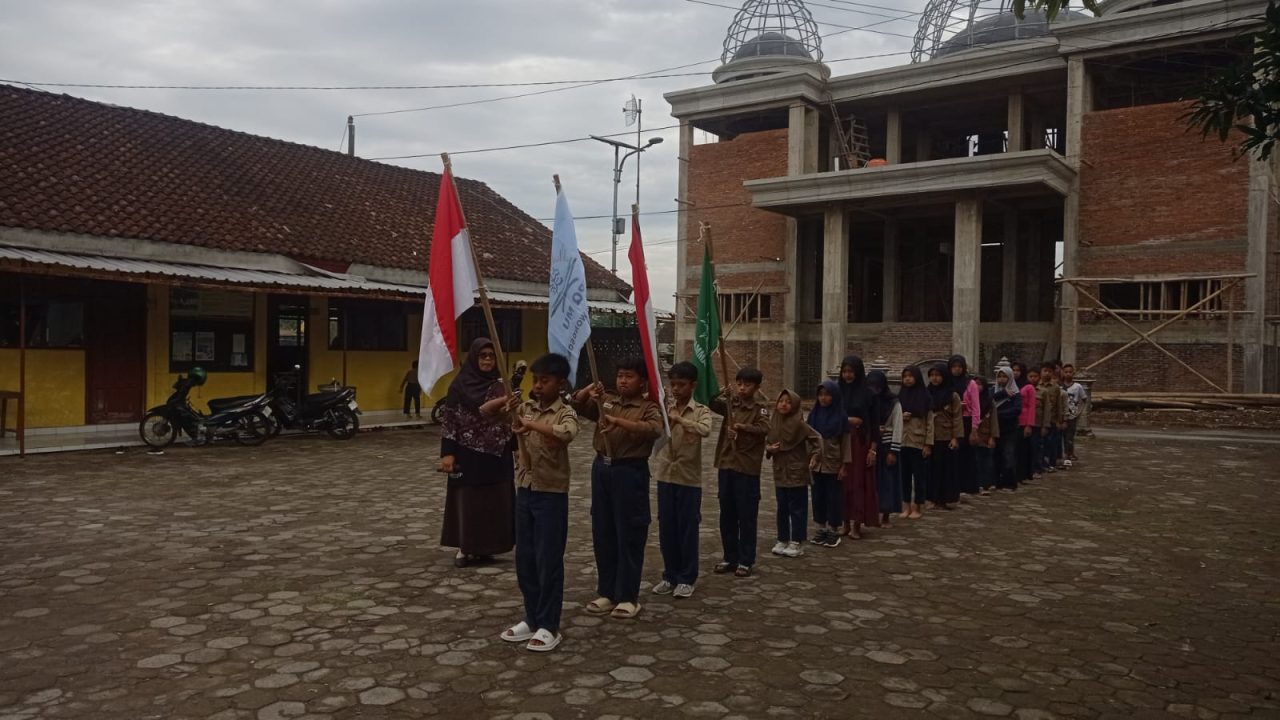 Home Gladi Bersih